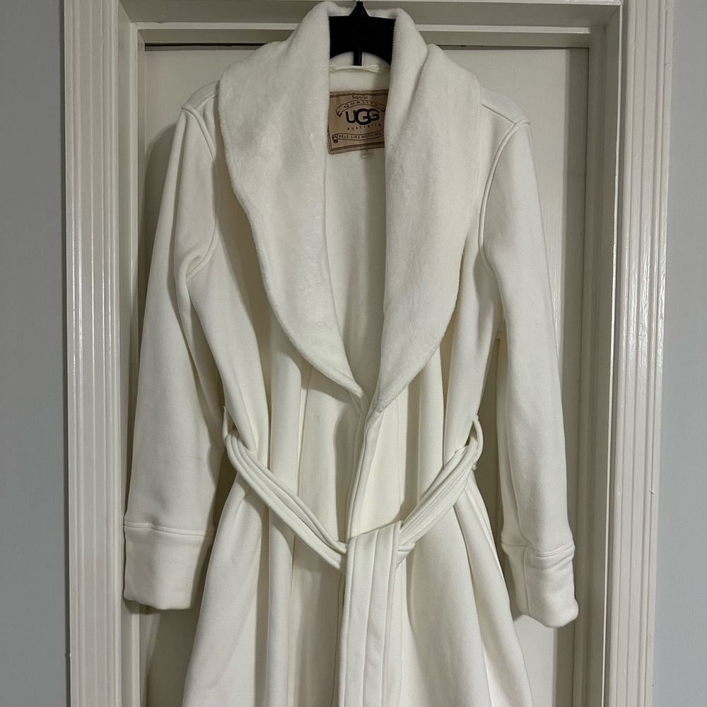 Ugg Fleece Robe in Cream